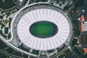6-1！斯诺克国锦赛首位8强诞生：赵心童狂轰5连鞭，斯诺克国锦赛历届冠军